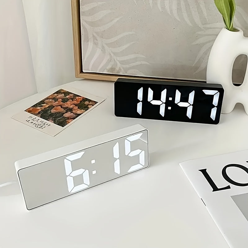 Reloj Despertador LED de Mesa con Pantalla Digital y Función de Alarma