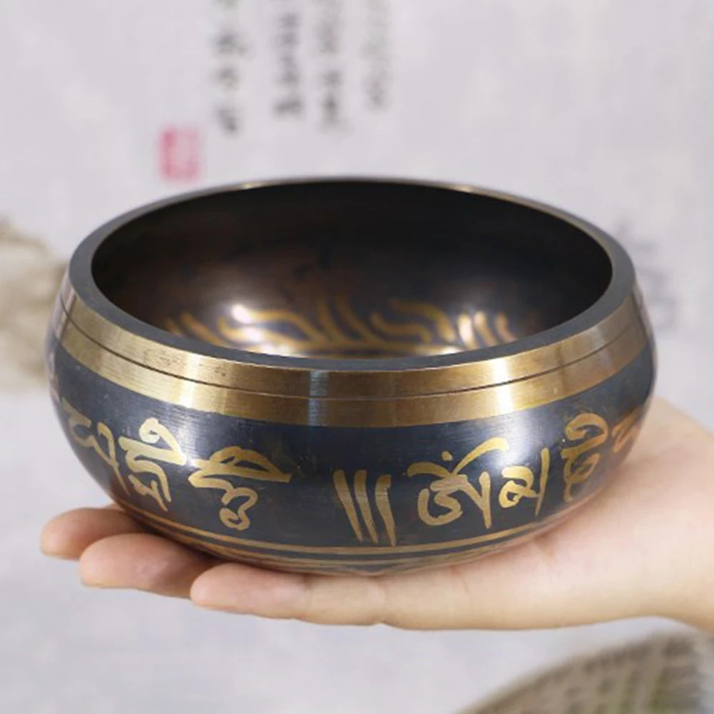 Tibetan copper singing bowl for meditation and well-being 