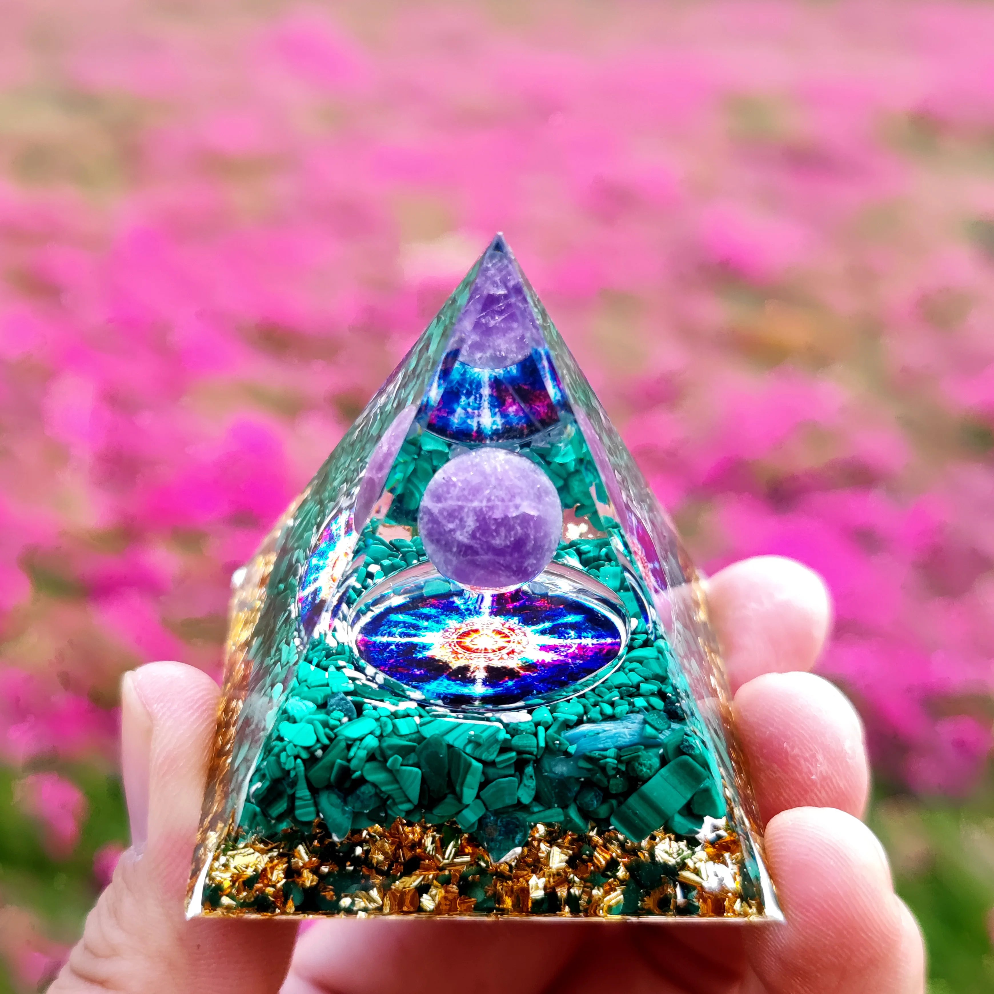 Pirámide de Cristal de Amatista para Meditación y Energía